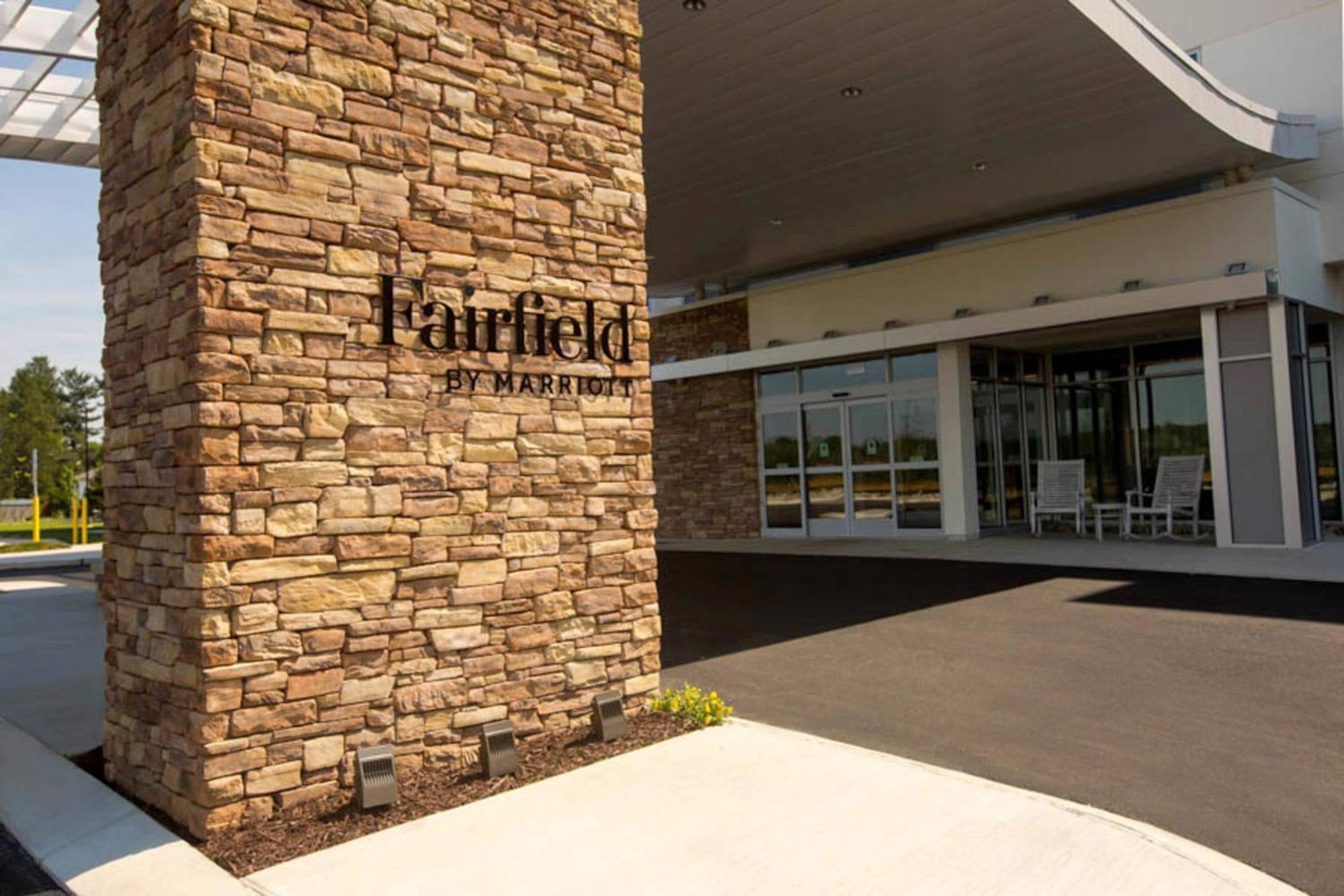 Fairfield Inn & Suites By Marriott Philadelphia Broomall/Newtown Square Екстер'єр фото